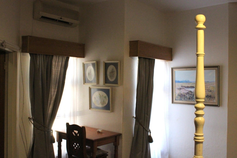 6 Bedroom Property for Sale in Van Der Hoff Park North West
